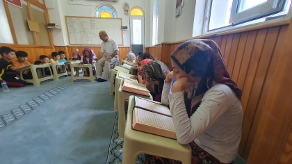 DEMİRCİ'DE YAZ KURAN KURSLARI BAŞLADI, CAMİLER ŞENLENDİ