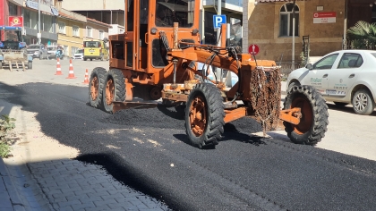 SICAK ASFALTTA DENEME ÇALIŞMALARINA BAŞLANDI