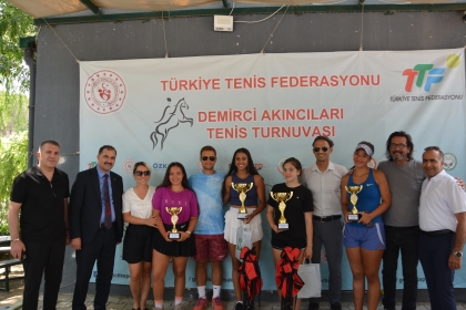 BÜYÜKLER YAZ KUPASI TÜRKİYE SERİSİ-3 TENİS TURNUVASI SONA ERDİ