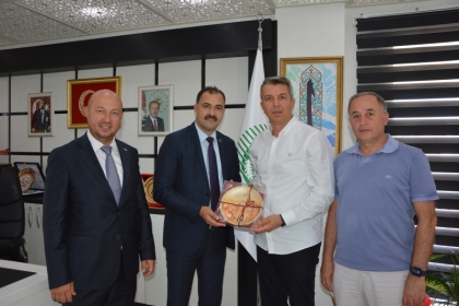 TÜRK KIZILAY GENEL MERKEZ DENETİM KURULU ÜYESİ SELMAN KERESTECİ, BAŞKANIMIZ ERKAN KARA’YI ZİYARET ETTİ.