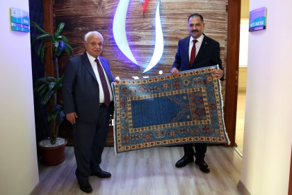 BAŞKANIMIZ ERKAN KARA, ESKİ BAKAN ATİLLA KOÇ İLE BİR ARAYA GELDİ. 