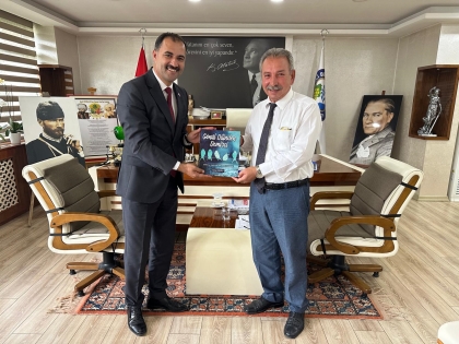 BAŞKANIMIZ ERKAN KARA'DAN, SALİHLİ BELEDİYE BAŞKANI MAZLUM NURLU'YA ZİYARET