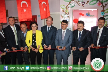 İCİKLER İLKOKULUNDA KÜTÜPHANE AÇILIŞI