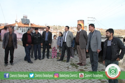 MAHALLELERE HİZMET YAĞMURU DEVAM EDİYOR