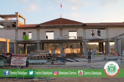 KENT MERKEZİNDE, TESİSAT DÖŞEME ÇALIŞMASI BAŞLADI