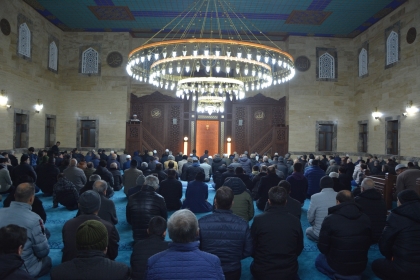 SULTAN ABDÜLHAMİD HAN CAMİİ İBADETE AÇILDI.