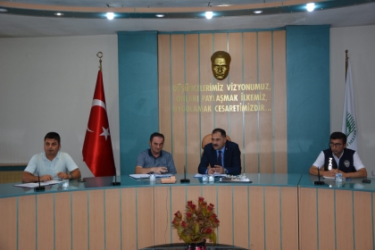 BAŞKANIMIZ ERKAN KARA, MAHALLE MUHTARLARI İLE BULUŞMAYA DEVAM EDİYOR