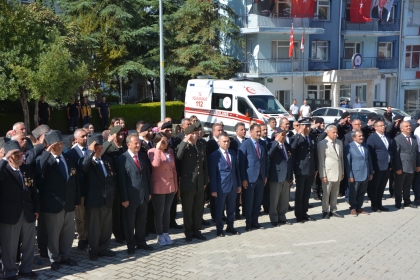 DEMİRCİ’DE 19 EYLÜL GAZİLER GÜNÜ KUTLANDI