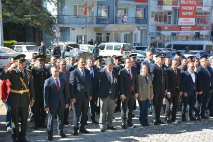 DEMİRCİ'DE 29 EKİM CUMHURİYET BAYRAMI TÖRENLERİ BAŞLADI