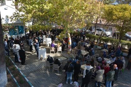 BEREKET ANA KADINLAR LOKALİ VE AİLE ÇAY BAHÇESİ HİZMETE AÇILDI