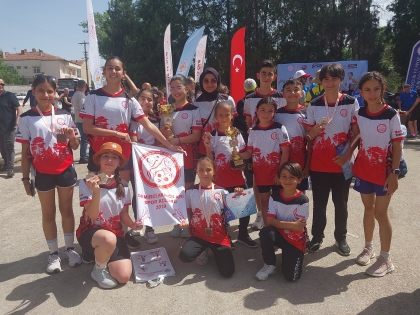 SPORCULARIMIZ KIRIKKALE’DEN 7 MADALYA, 2 KUPA İLE DÖNDÜ.