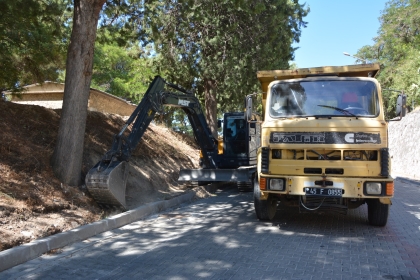 MUHSİN YAZICIOĞLU PARKINDA ÇALIŞMALAR BAŞLADI
