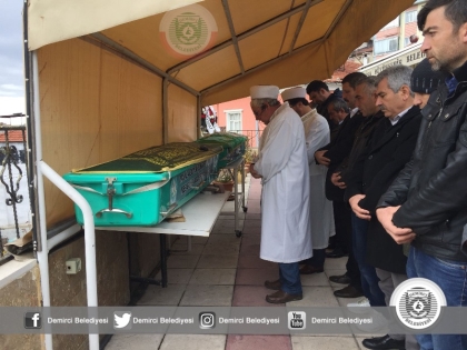 VETERİNER HEKİM HÜSNÜ ÇAY, DUALARLA TOPRAĞA VERİLDİ.