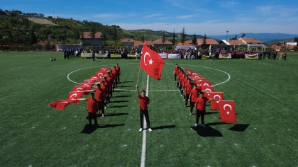 DEMİRCİ’DE 19 MAYIS ATATÜRK’Ü ANMA GENÇLİK VE SPOR BAYRAMI