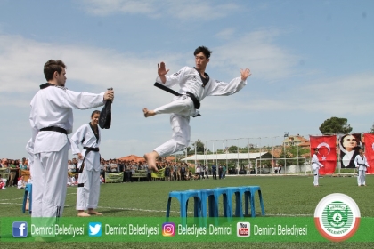  19 MAYIS GENÇLİK VE SPOR BAYRAMI TÖRENLERİ COŞKUYLA KUTLANDI