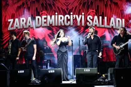 EGE'NİN KALBİ DEMİRCİ'DE ZARA COŞKUSU!